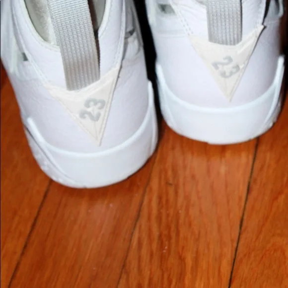 Must Go‼️ Unisex Used Air Jordan 7 Retro Pure Platinum. Read Description 👇 - Picture 4 of 6